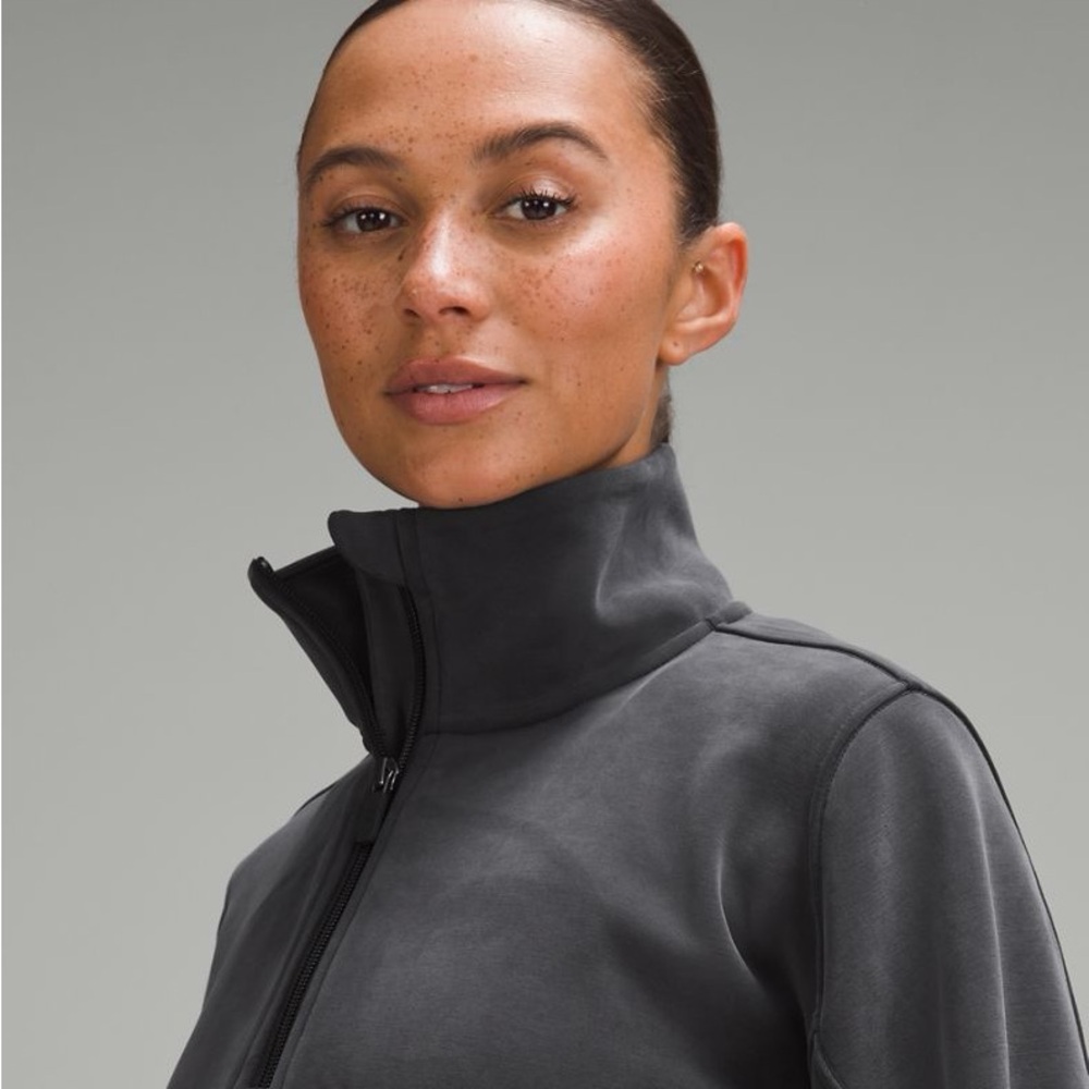 Lululemon Brushed Softstreme Half Zip - Size 4 - Black - Picture 3 of 16